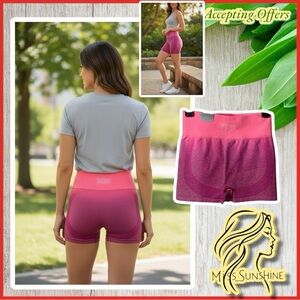 PINK Victoria’s Secret NEW -Sz M - peach bum WORKOUT Shortie - ombre pink purple